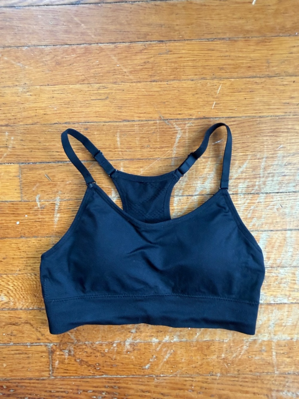 Black Seamless Racerback Sports Bralette - Lightweight Support